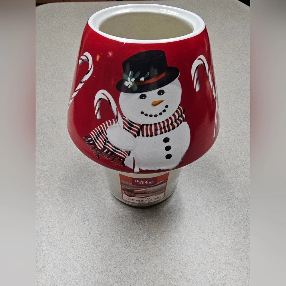 BH&G Jar Candle Ceramic Shade Frosty Peppermint Snow